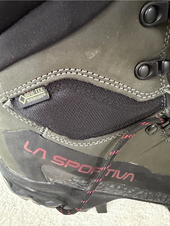 La Sportiva Gore-Tex Surround Vibram Boots US 10.5 main image 6